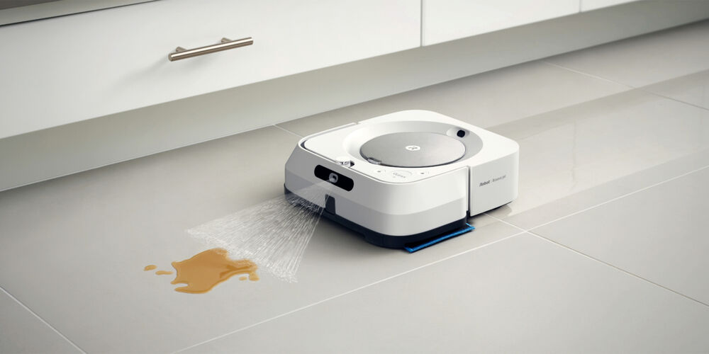 Robot Braava m6 a limpar l&iacute;quido do ch&atilde;o